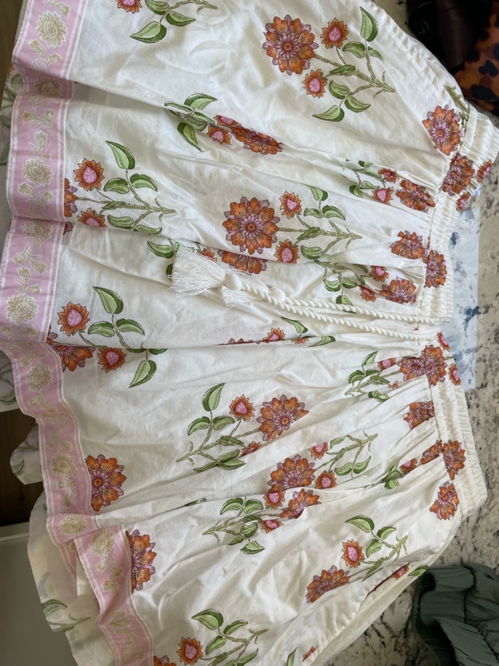 Old Navy White Floral Tiered Skort with Pink Trim
